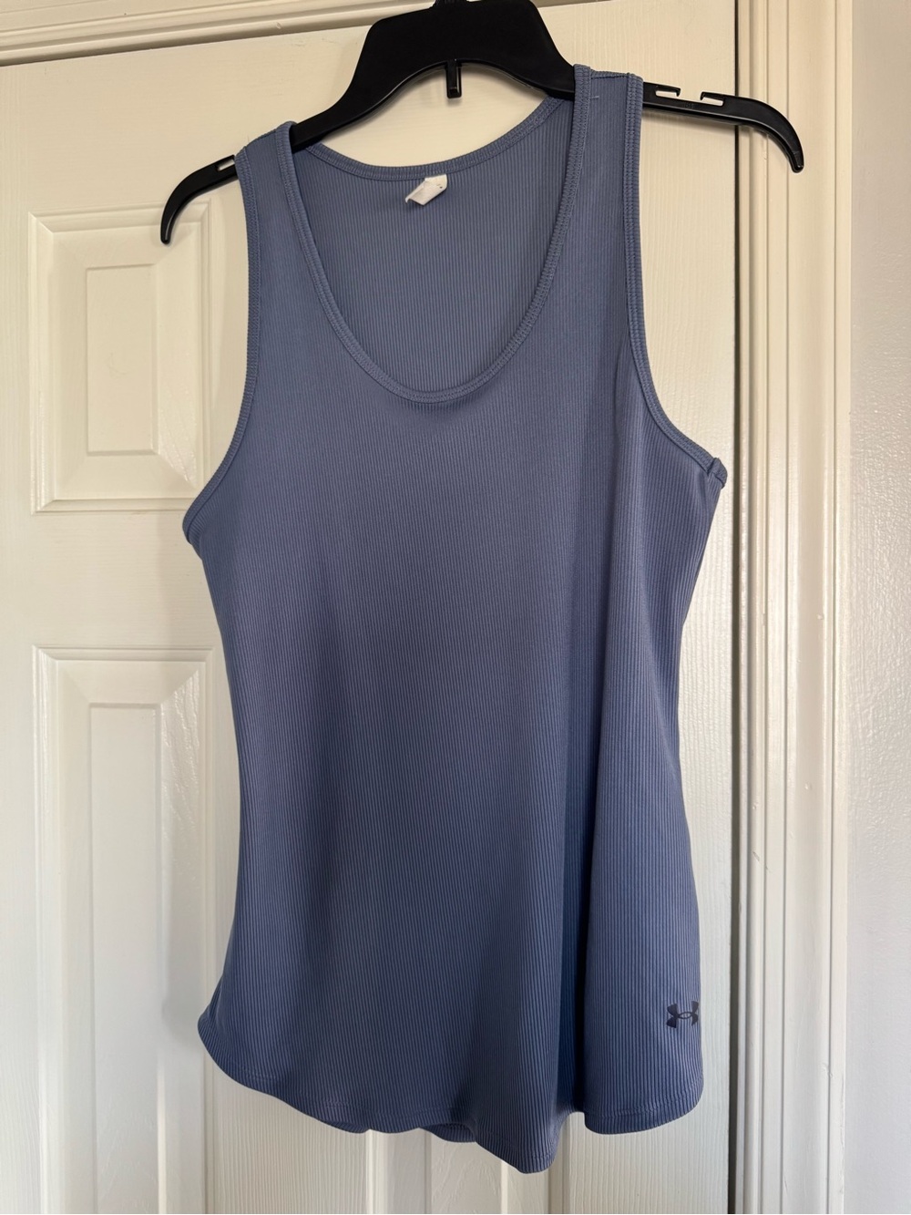 Under Armour Women's Light Blue Ribbed heat gear Tank Top XL
